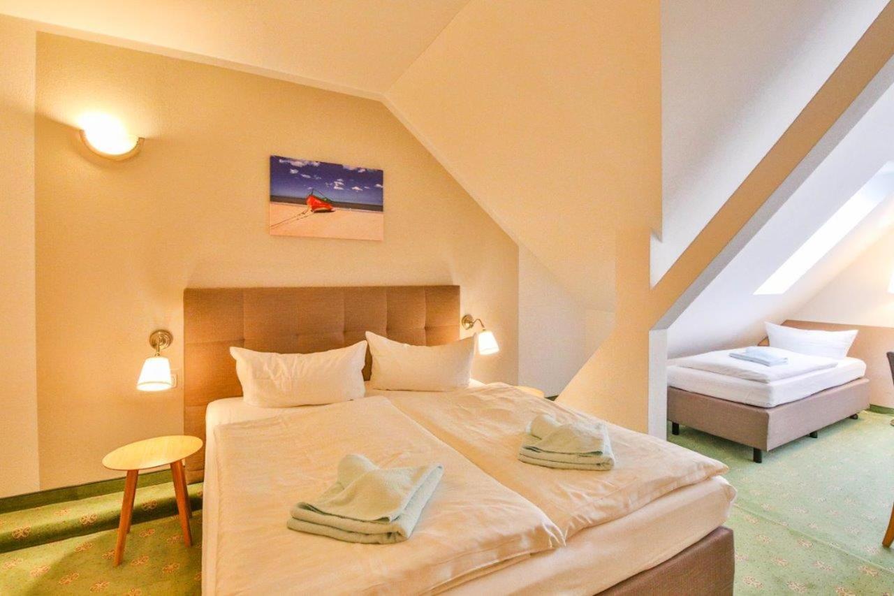 פנמינדה Hotel Und Restaurant "Zur Zwiebel" מראה חיצוני תמונה