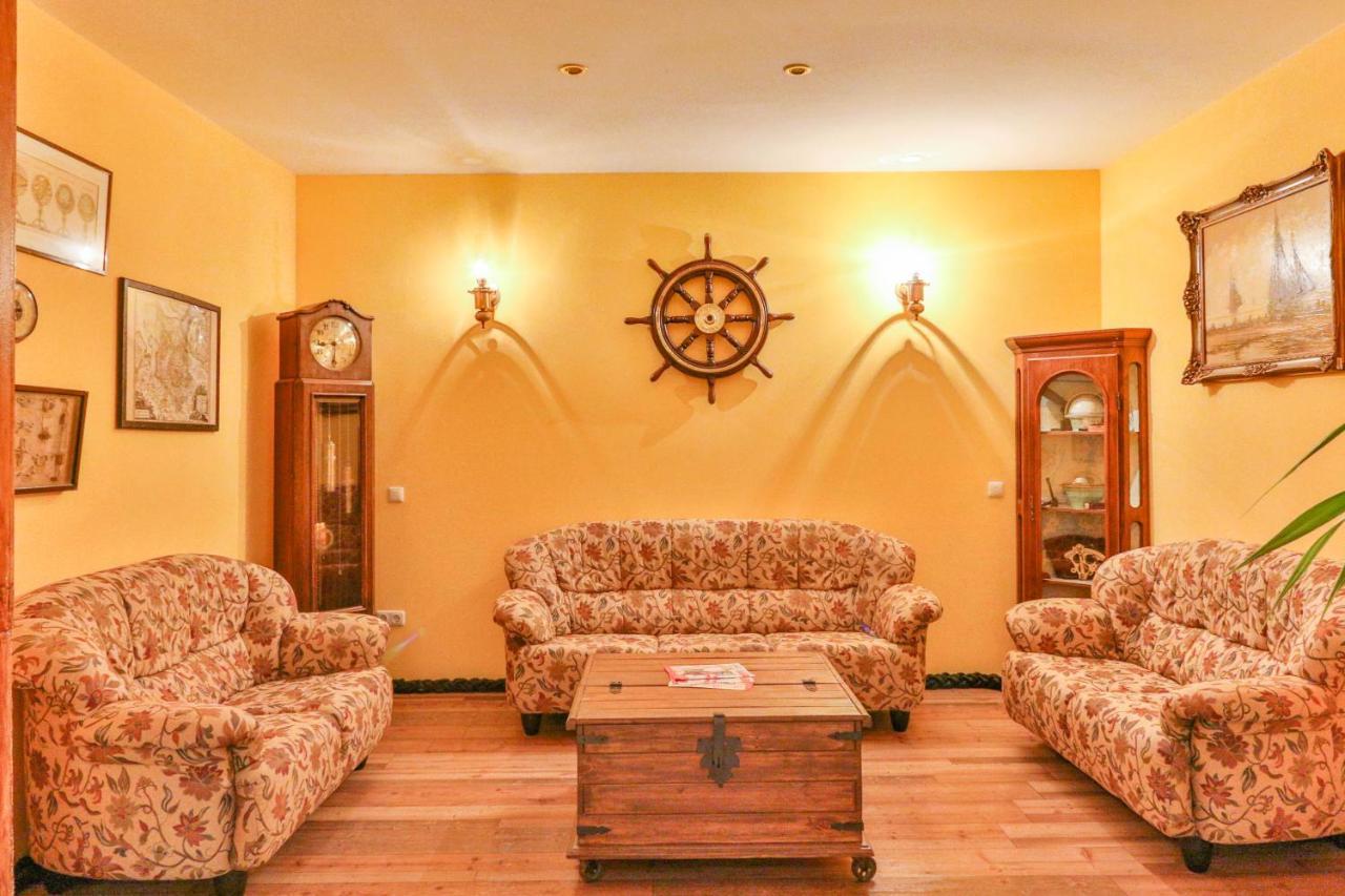 פנמינדה Hotel Und Restaurant "Zur Zwiebel" מראה חיצוני תמונה